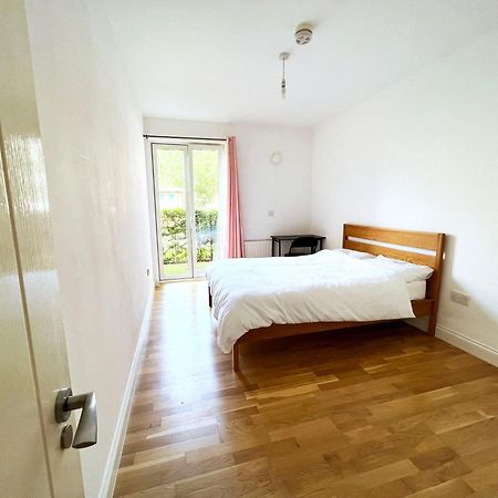 Bedroom 2, Queens Road Londra Dış mekan fotoğraf
